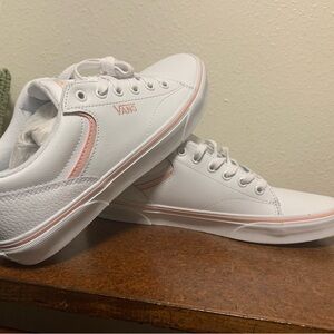 Vans Women's White Sneakers with Pink Highlights